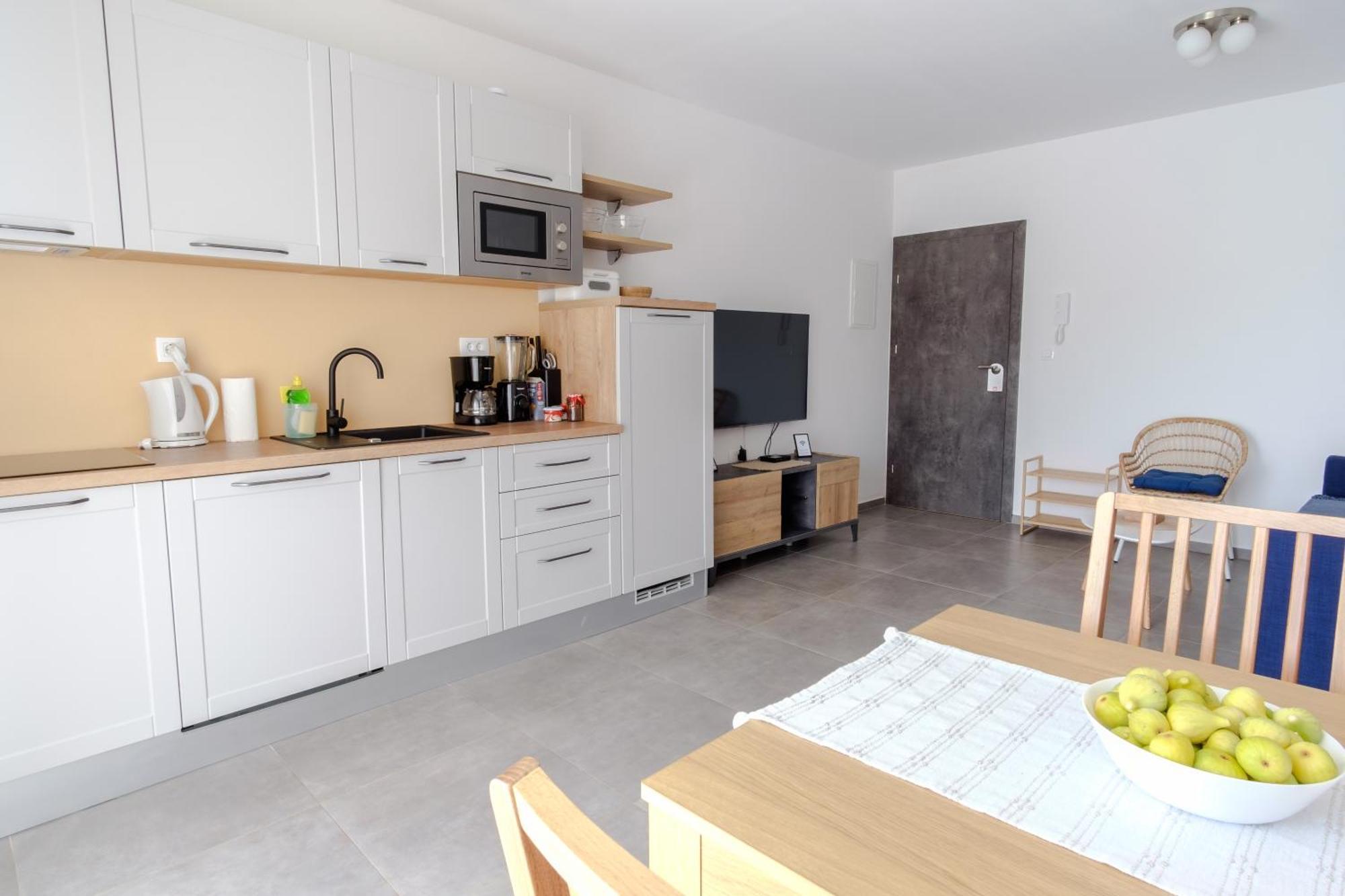 Apartments Grape 피로바츠 외부 사진